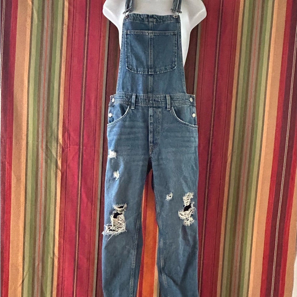 Women’s Denim Jean Bib Overalls Distressed Tapered Leg 100% Cotton Size 4